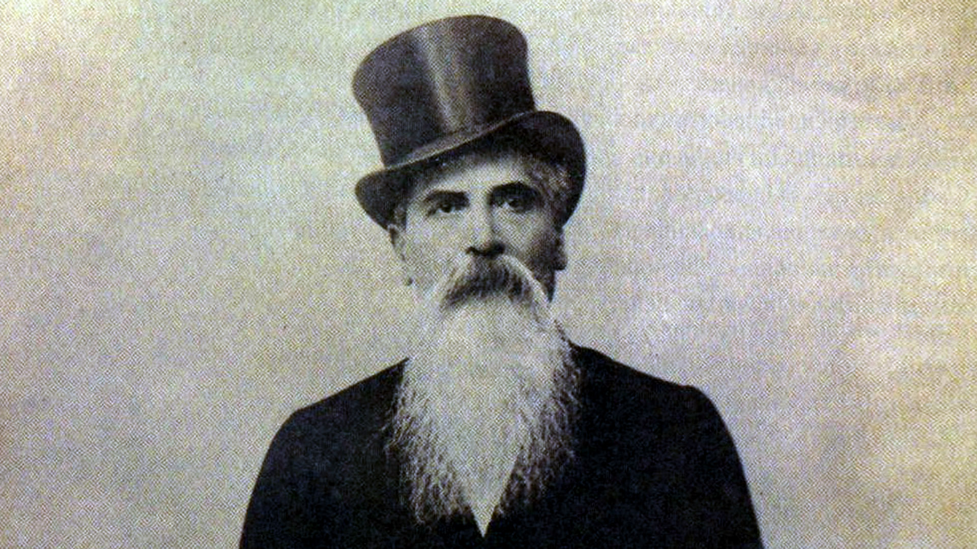  Leandro N. Alem. 