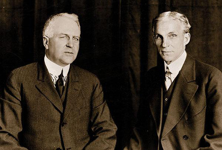 James J. Couzens y Henry Ford