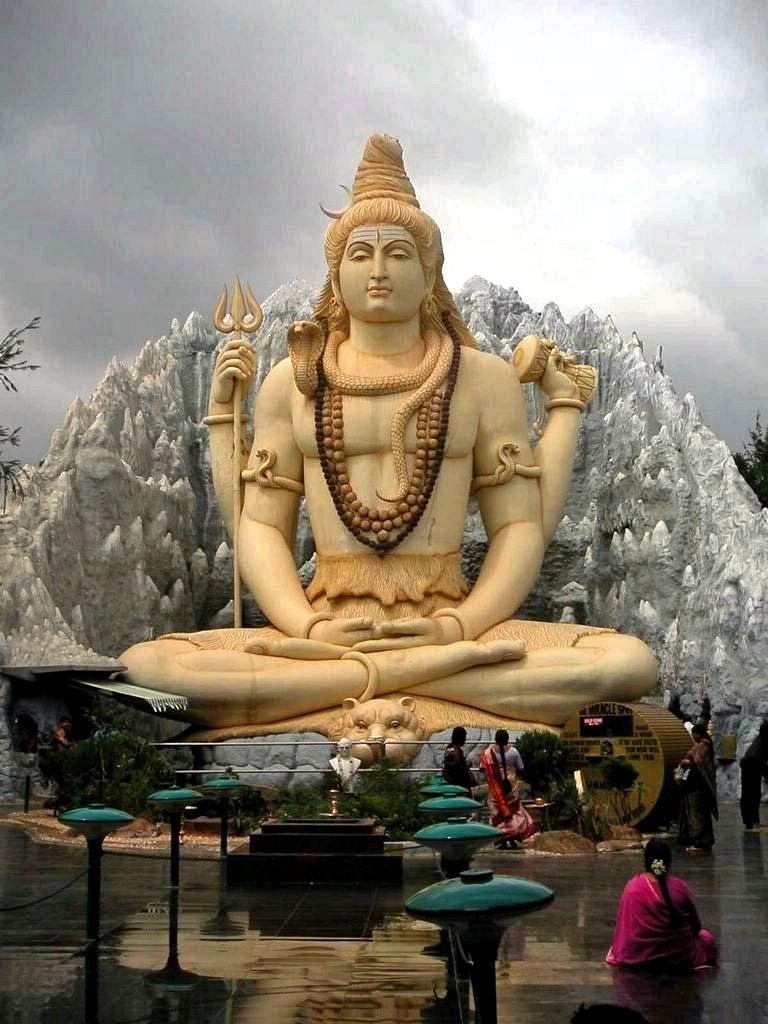 Estatua Shiva